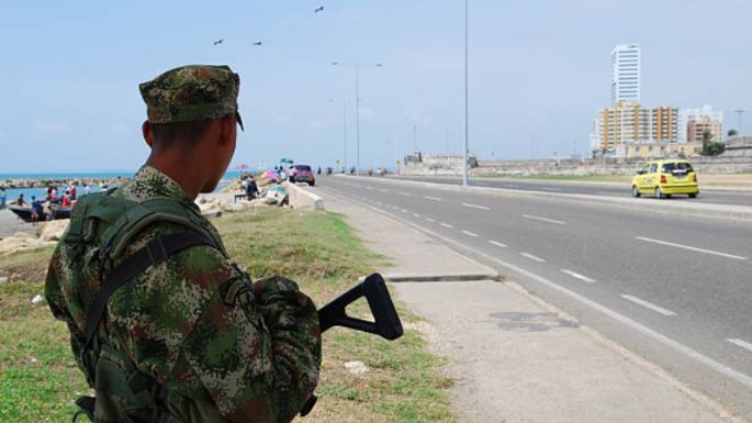 Toma asiento antes de conocer cuánto gana un soldado regular en Colombia