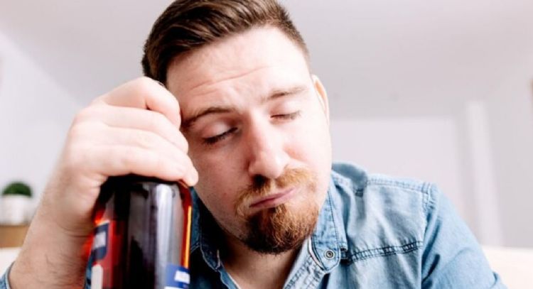 Conoce cómo te afecta el alcohol, según tu signo