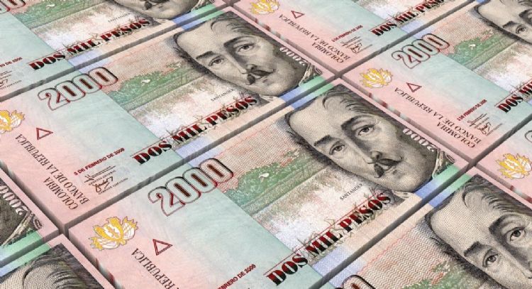 Entregan hasta 100,000 pesos al afortunado propietario de este billete de 2000 pesos colombianos