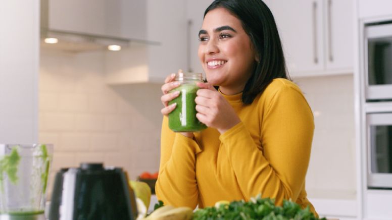 Prepara este jugo verde detox con solo 3 ingredientes