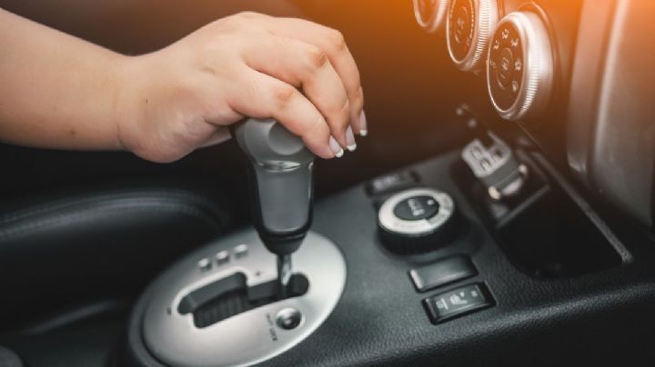 Ten en cuenta los momentos en los cuales no debes colocar el freno de mano en tu auto