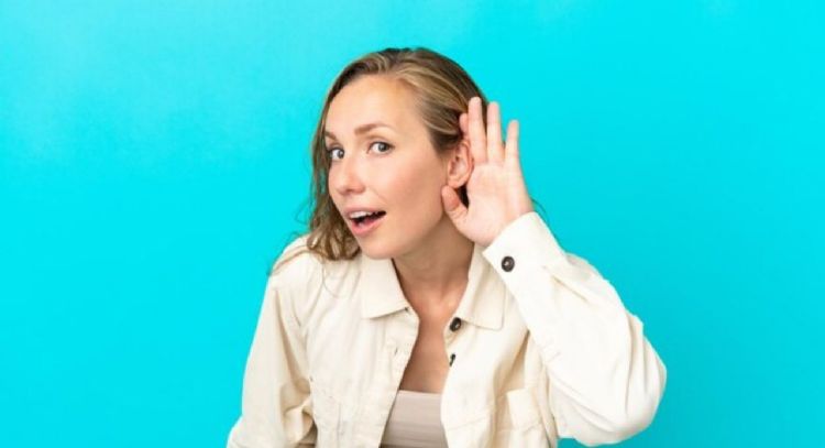 Entérate si eres una persona entrometida, según tu signo astrológico