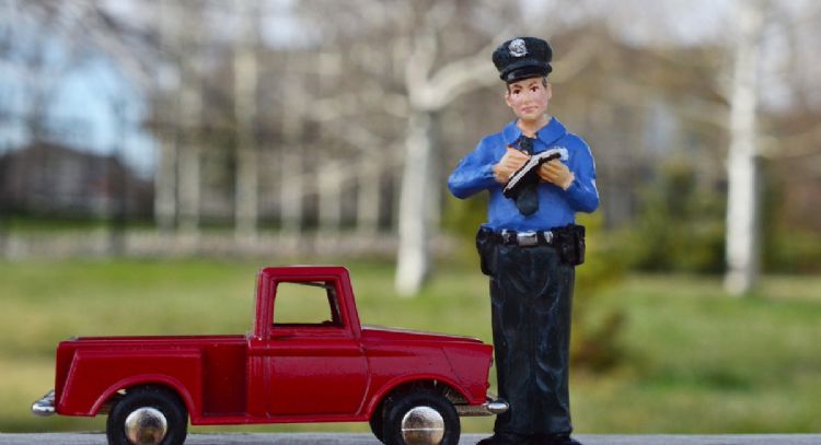 Toma nota: estos son los nuevos precios de las multas en Colombia para 2024