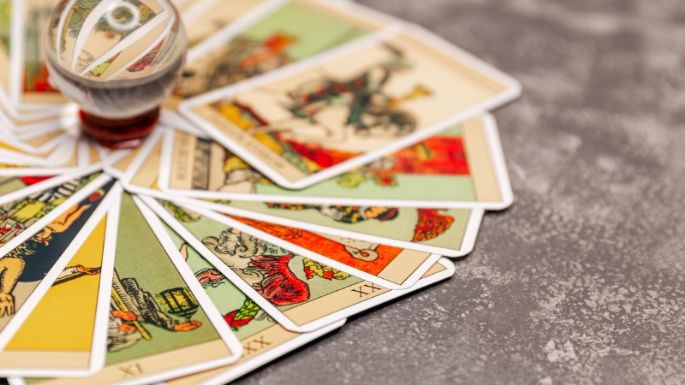 Tarot del Colibrí: este es el mensaje de las cartas para este 6 de enero