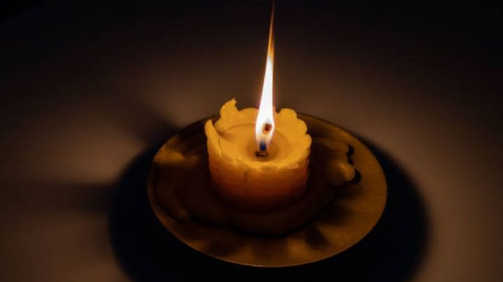 Conoce el profundo significado de que a una vela se le formen círculos, según expertos en espiritualidad
