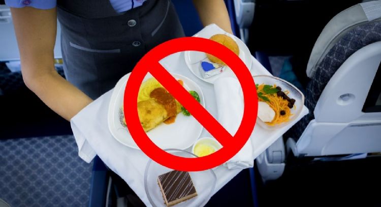 Estos son los 5 alimentos que debes evitar llevar si viajas en avión