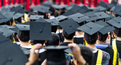 Toma asiento antes de conocer cuánto gana un Bachiller académico en Bogotá