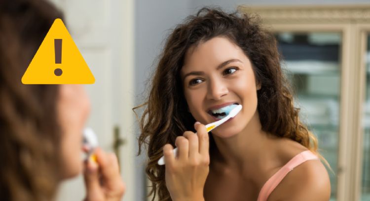 Una odontóloga revela el error común que cometemos al lavarnos la boca