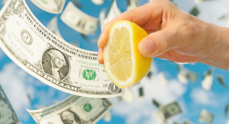 Cómo utilizar el limón para eliminar los bloqueos económicos y atraer la abundancia en 2025