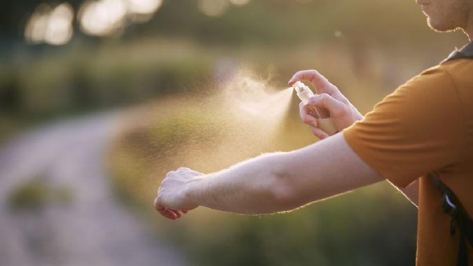 Descubre los destinos de riesgo para viajar en Colombia por la fiebre amarilla