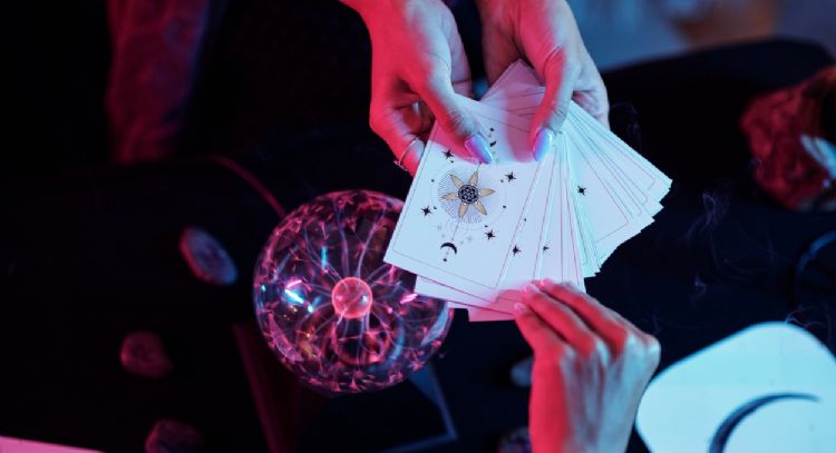 Superafortunados; los 3 signos que reciben un golpe de suerte desde HOY 6 de agosto, según el Tarot