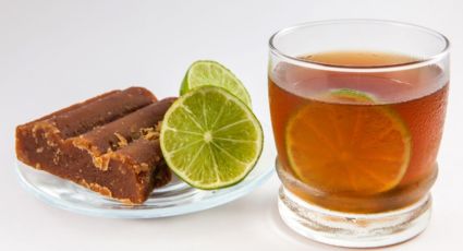 Agua de panela, cómo preparar esta clásica receta con solo 3 ingredientes