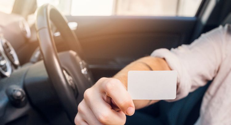 Licencias de conducir: entérate de los nuevos costos para obtenerla en Colombia en 2024