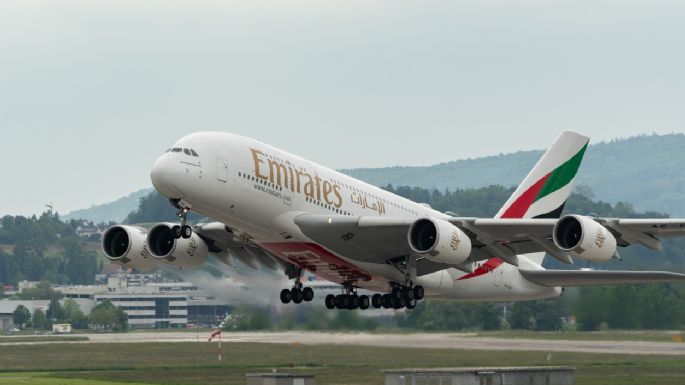 Entérate cuánto cuesta volar en Emirates de Bogotá a Miami