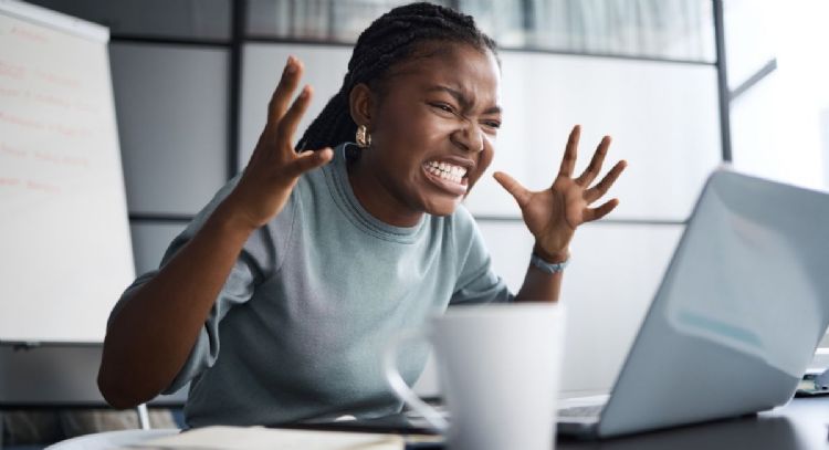 Estos son los 3 signos que más odian trabajar, según la astrología