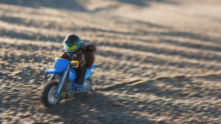 Cómo conocer el impuesto de una moto por placa en 2024