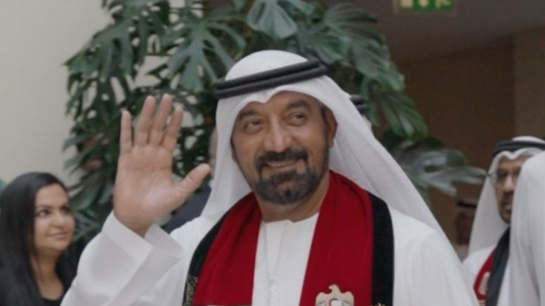Toma aire antes de conocer de cuánto es la fortuna del dueño de Fly Emirates