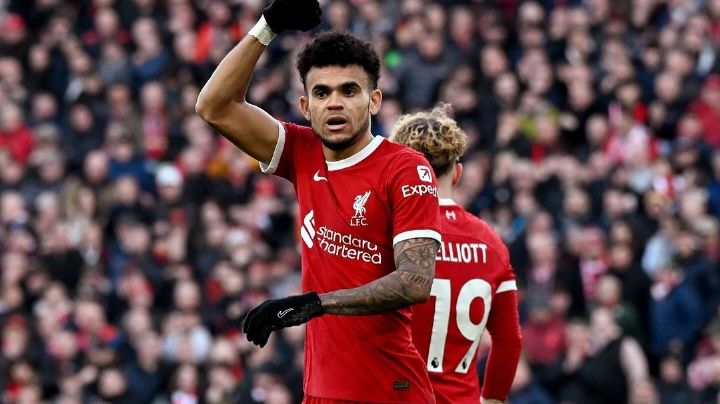 Toma asiento antes de conocer cuánto gana Luis Díaz en el Liverpool