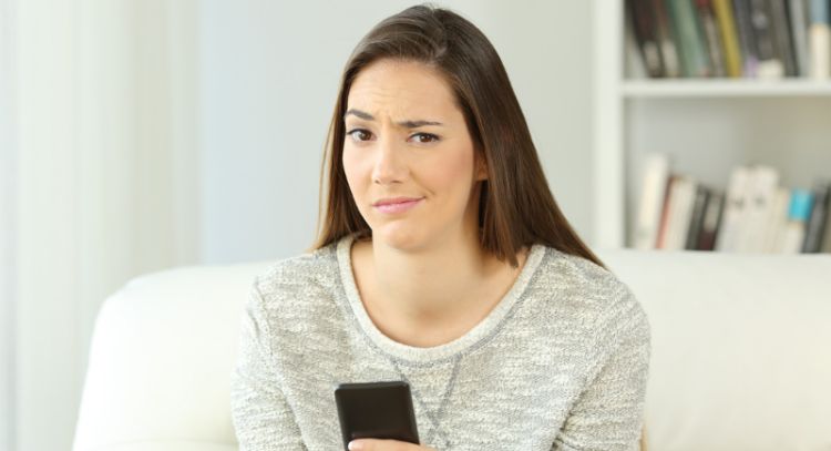 Estos son los 3 signos que más le temen al compromiso, según la astrología oriental