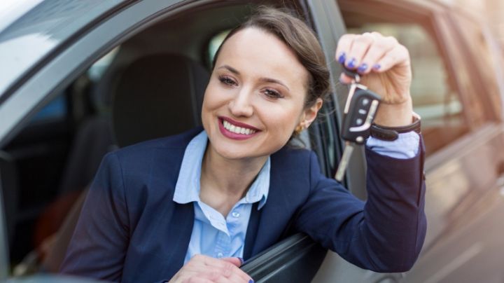 La buena noticia que recibieron los conductores que quieran comprar un carro en Colombia