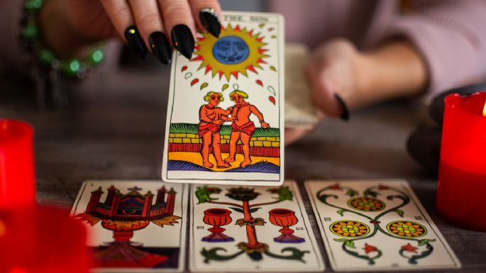 Los 3 signos serán favorecidos con fortuna y poder desde HOY 24 de julio, según el Oráculo del Tarot