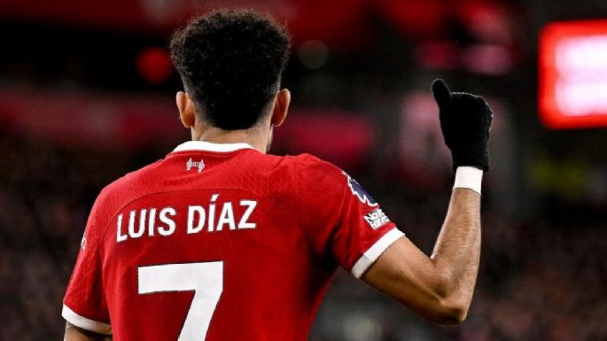 Toma aire antres de conocer cuánto cuesta la camiseta original de Liverpool con el nombre de Luis Díaz