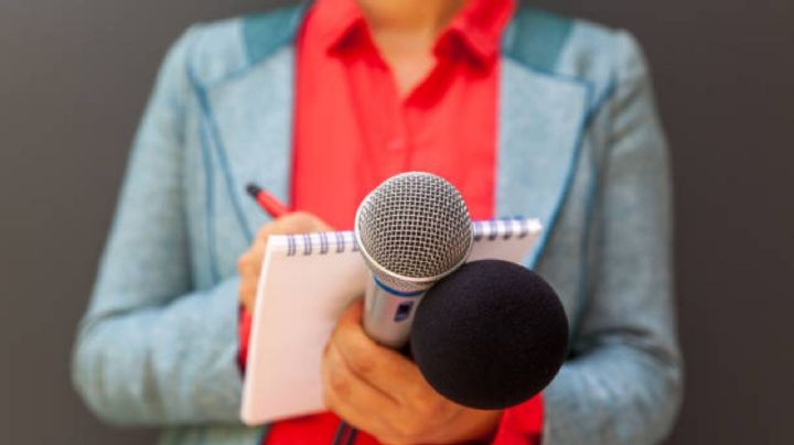 Prepárate para saber cuánto gana un periodista en Colombia en 2024