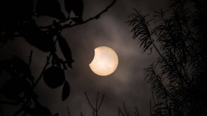 Los 3 signos que serán bañados de vibras positivas antes del primer eclipse Lunar el próximo 25 de marzo