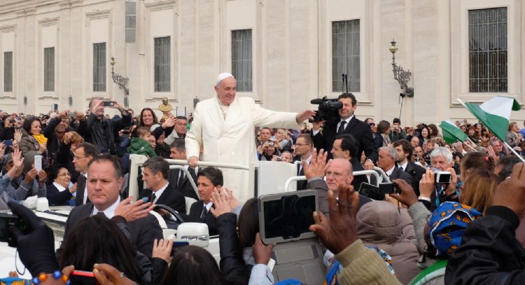 Semana Santa: guía para hacer el acto de contrición, según el Papa Francisco
