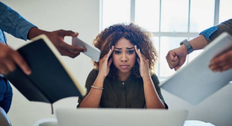 Los 4 signos que verán opacada su suerte en el trabajo gracias al Eclipse Lunar del pasado 25 de marzo