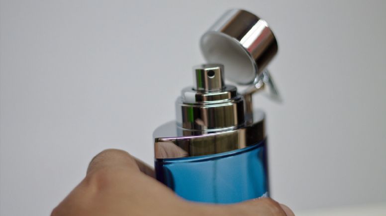 Cuáles son los 5 perfumes de hombres más vendidos en Colombia