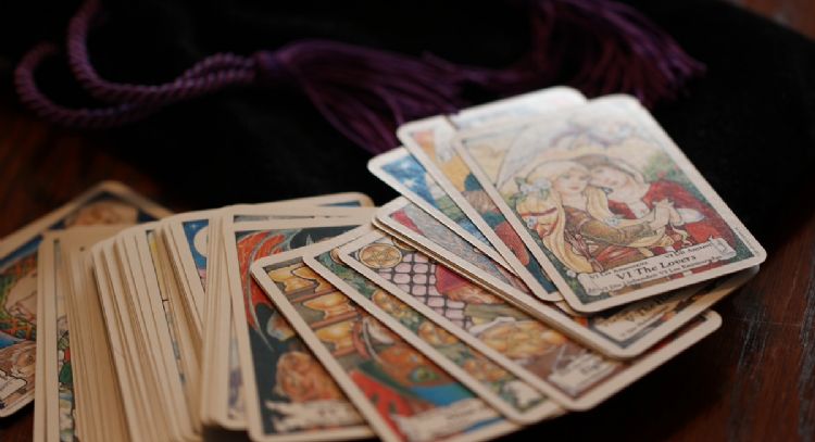 Estos 5 signos zodiacales serán bañados con fortuna y salud desde HOY 14 de julio, según el Tarot