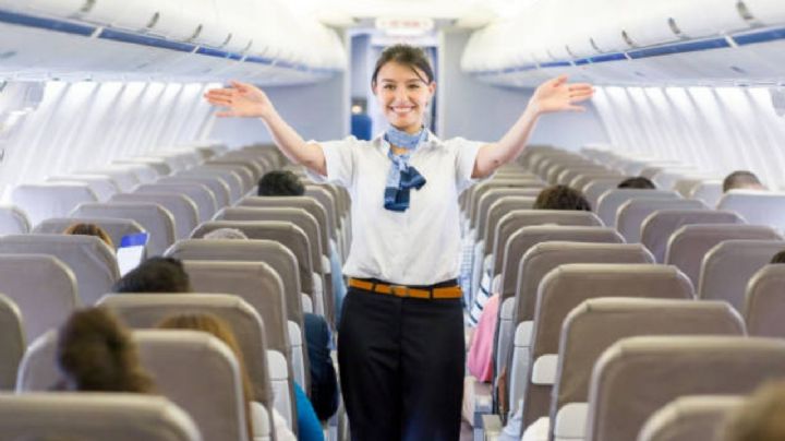 Toma asiento antes de conocer cuánto gana una azafata en Colombia