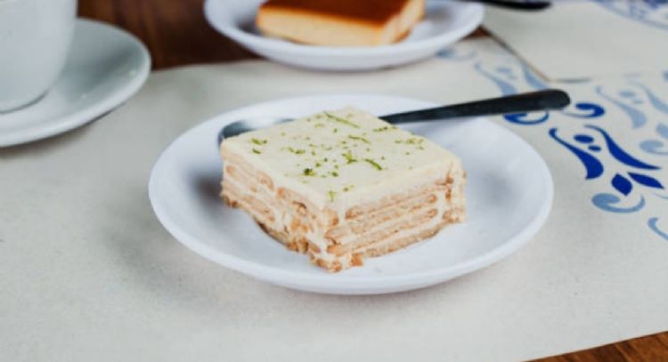 Carlota de limón, aprende a preparar este delicioso postre en solo 4 pasos