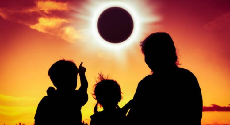 Año bisiesto: los 3 signos que tendrán éxito financiero por el eclipse de Sol del 6 al 9 de abril
