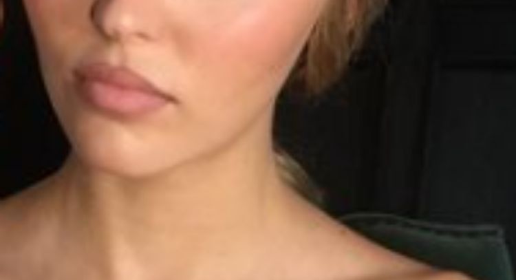 Cuál es el truco para perfilar los labios que será tendencia en 2024