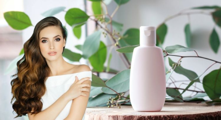 Estas son las 4 hierbas aromáticas que debes agregarle al shampoo para evitar que tu cabello se debilite