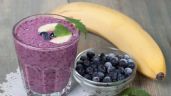 Foto ilustrativa de la nota titulada Smoothie de banano con arándanos, aprende a preparar este delicioso batido con solo 5 ingredientes