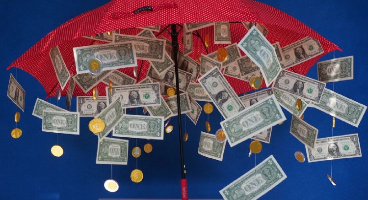 Riqueza, estos son los 4 signos zodiacales que serán alcanzados con una lluvia de dinero desde la mi