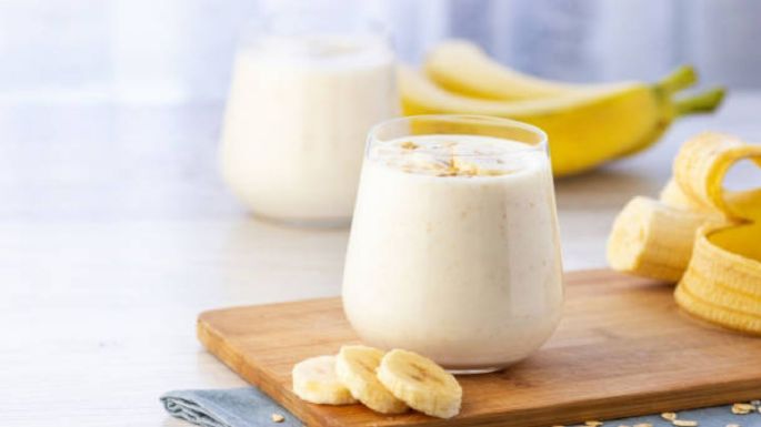 Cómo preparar una deliciosa leche de plátano con solo 3 ingredientes