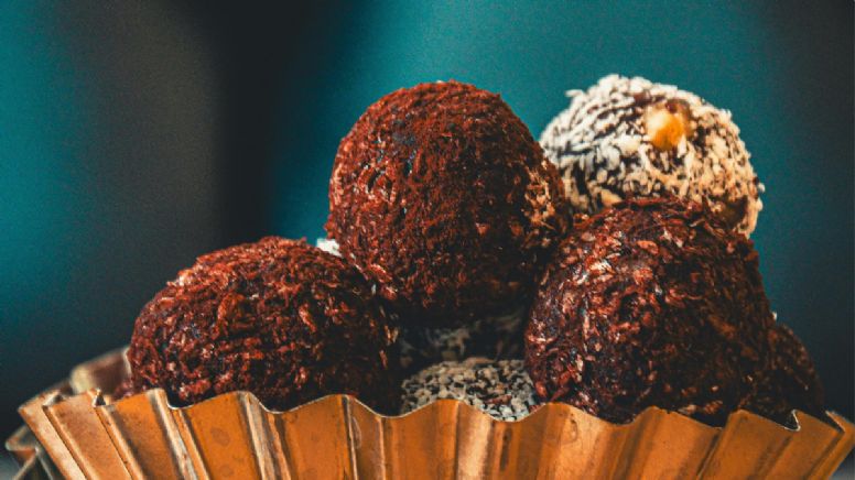 Trufas de chocolate y coco, aprende a hacer esta deliciosa receta ideal para el antojo