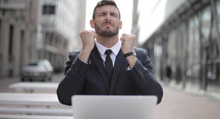 Dinero, estos son los 4 signos zodiacales que serán bañados con un golpe de suerte durante todo el f