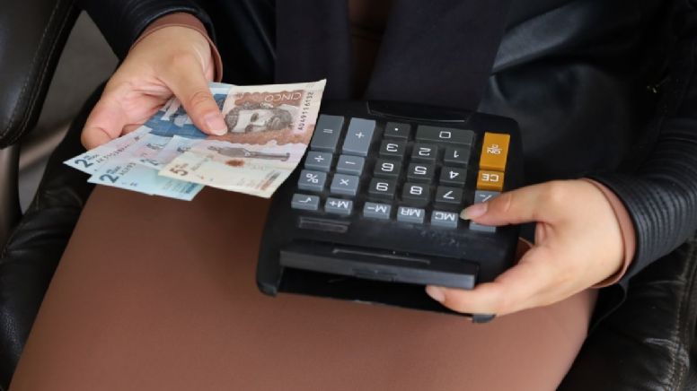 Cuánto debe cobrar un trabajador en Colombia que gana 3 millones de pesos mensuales de prima de fin de año