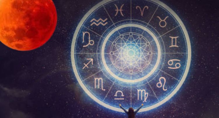 Luna llena en Piscis y eclipse lunar: los 3 signos de aire que se verán más afectados