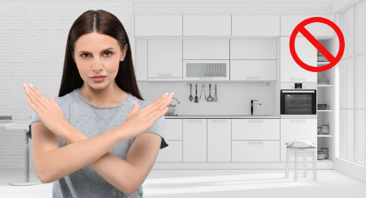 Las cocinas pintadas de blanco no van más, este es el color que genera sensación de amplitud y será