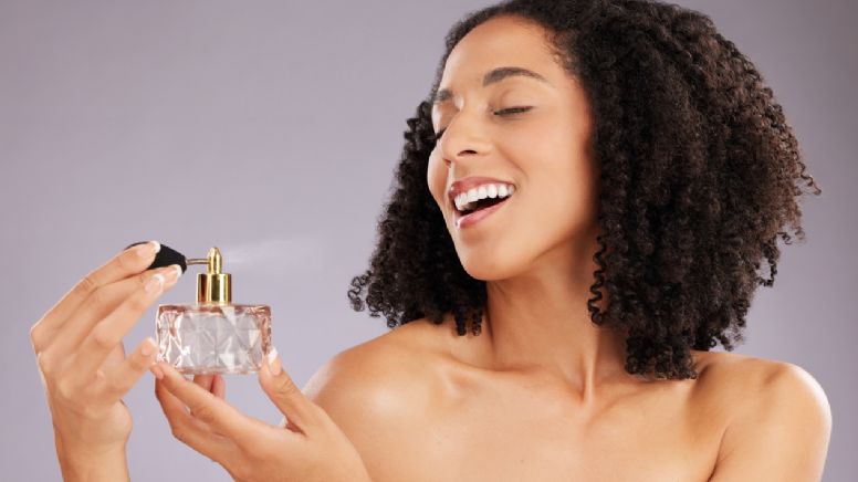 Estos son los 5 perfumes que usan las celebridades y serán muy populares en 2025	
