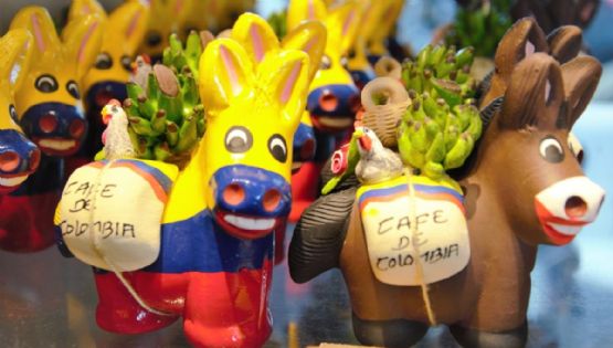 Cuáles son los 5 souvenirs más típicos de Colombia: tips para el primer viaje