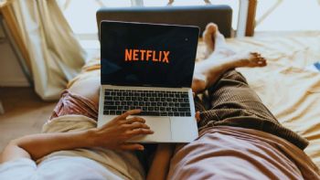 La película de suspenso subida de tono de 123 minutos solo para adultos en Netflix que debes ver en