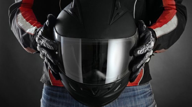 Despídete de las multas: conoce los cascos de moto que sí están permitidos para usar en Colombia