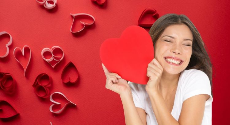 Ni rojo ni rosado, qué color debes utilizar en San Valentín para atraer el amor este 14 de febrero